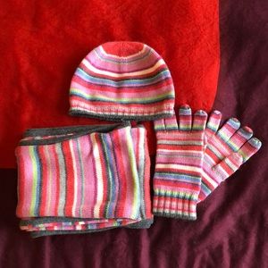 Castlerig Scarf, Gloves and Hat set